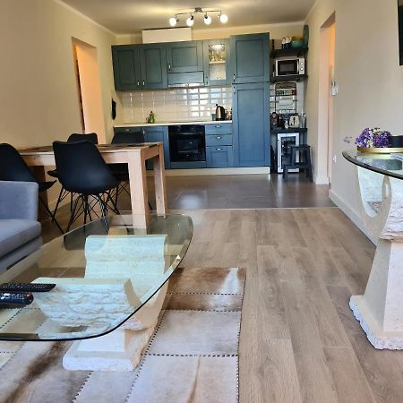 Apartman Monte Zaro Park 普拉 外观 照片