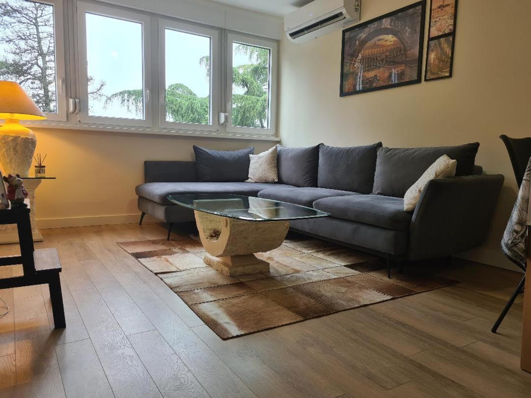 Apartman Monte Zaro Park 普拉 外观 照片