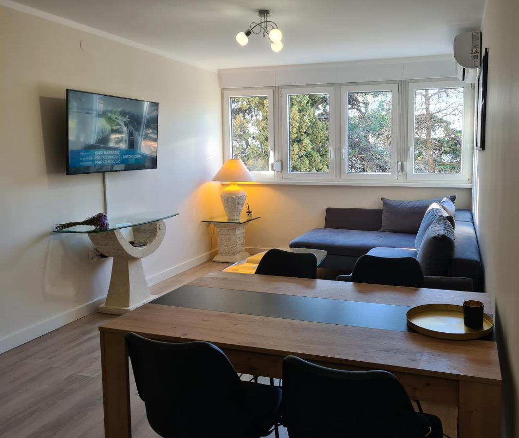 Apartman Monte Zaro Park 普拉 外观 照片