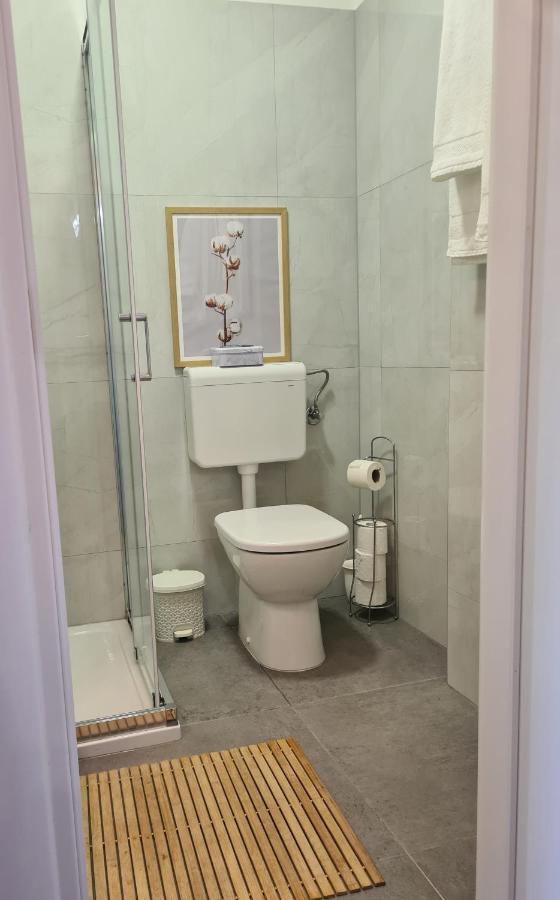 Apartman Monte Zaro Park 普拉 外观 照片
